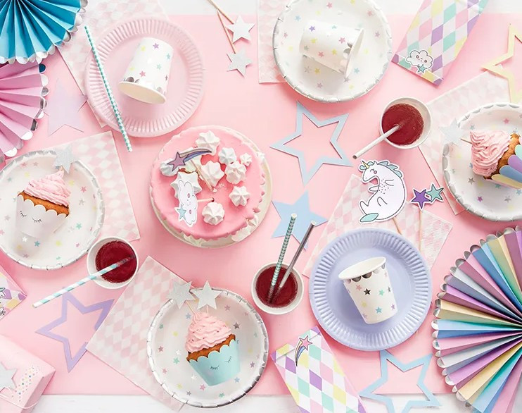 Girlanda Jednorożec - Gwiazdki 1,4m GL4 PartyDeco